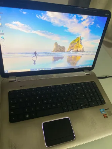 Notebook Core i7 SSD 480GB 8GB RAM Placa de vídeo dedicada Radeon