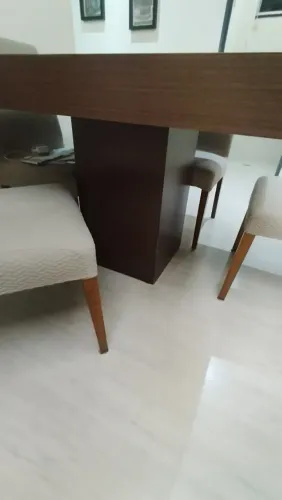 Mesa madeira com tampo de vidro e 4 cadeiras