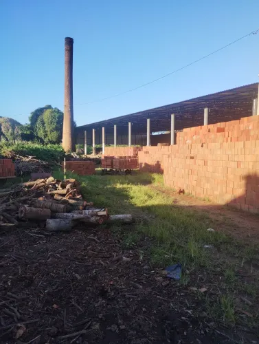Material de construção e Tijolos tavares