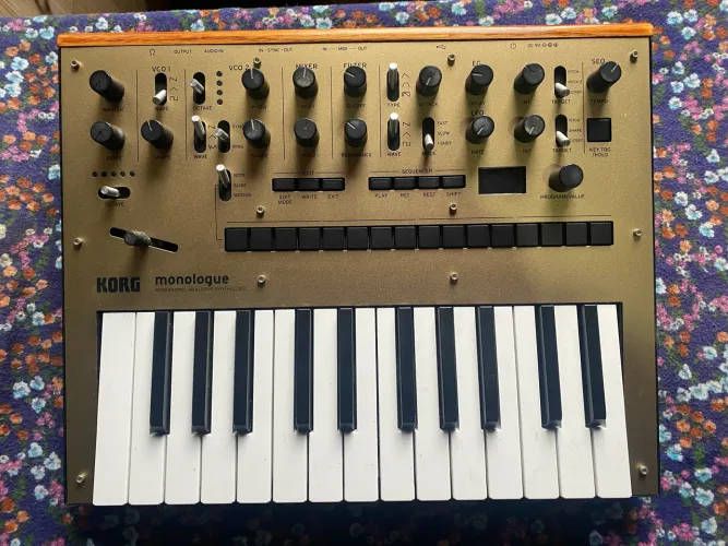 Korg Monologue Sintetizador Analógico Monofonico