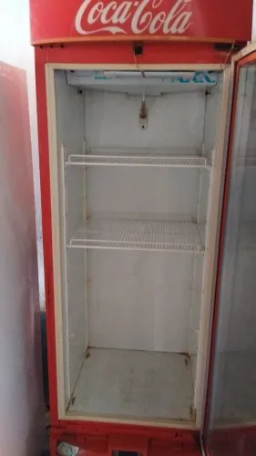 FREEZER EXPOSITOR
