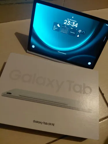 Samsung Galaxy Tab S9 FE + S Pen + Capa - Completo na Caixa!