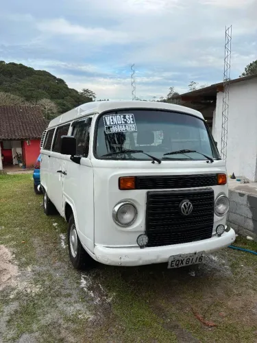 Volkswagen Kombi Standard 1.4 MI Total Flex 8V 2011