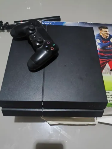 Playstation 4 slim 500 gb ps4 funcionando perfeitamente 