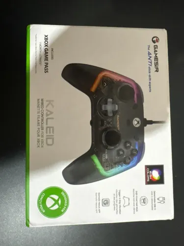 GameSir Kaleid, um controle com fio desenvolvido para Xbox Series X|S, Xbox One e PC