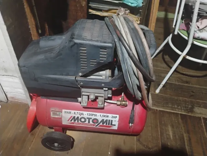 Compressor com manqueira e pistola