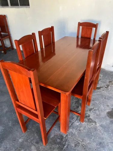 Mesa 6 cadeiras nova 