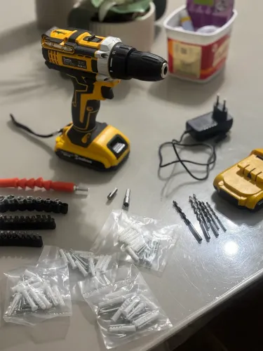 Furadeira 42v