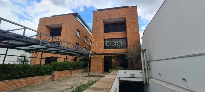 Prédio Monousuário para Venda ou Locação no Brooklin com gerador