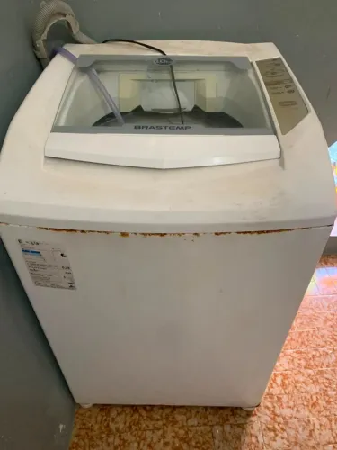 Vendo máquina de lavar usada para retirada de peças