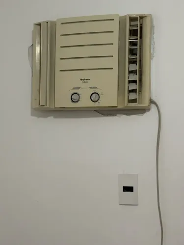 Ar condicionado springer 7.500 btus