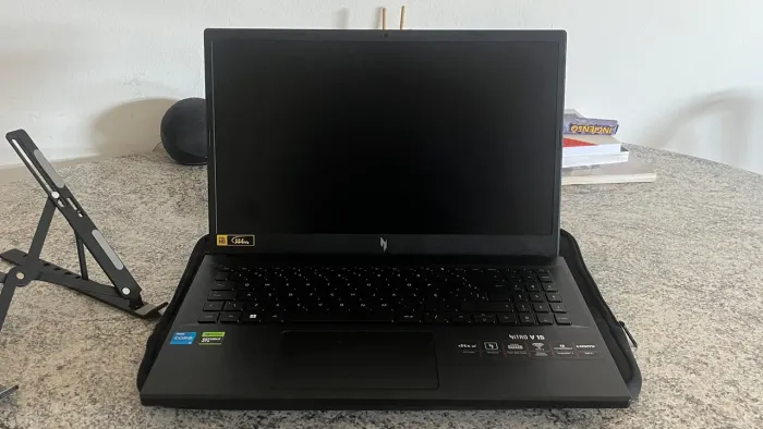 Acer Nitro V15 Gamer | RTX 4050 6GB | 24GB RAM | SSD 1,5TB | 165Hz