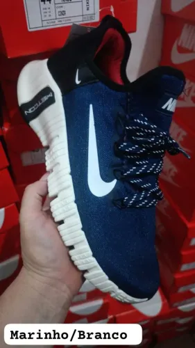 TENIS NIKE ESPECIAL