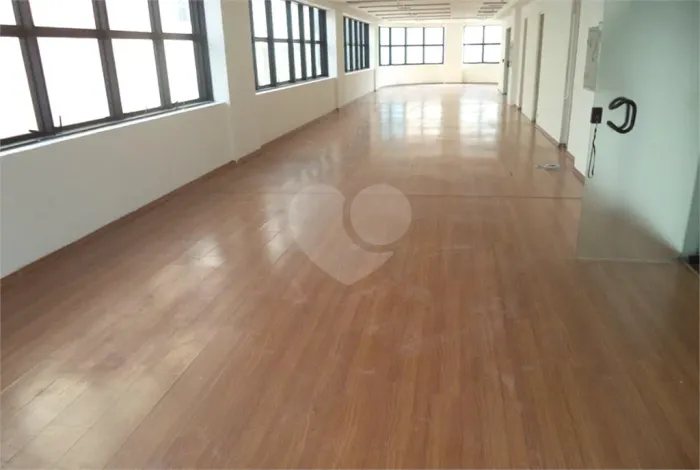 Sala à venda ou para alugar no condomínio Dorchester Gate, São Paulo - SP