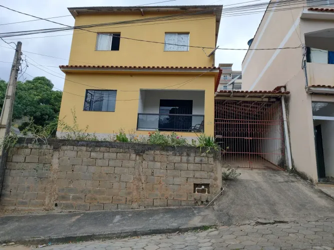 Lote com Casa na Grama - Afonso Cláudio