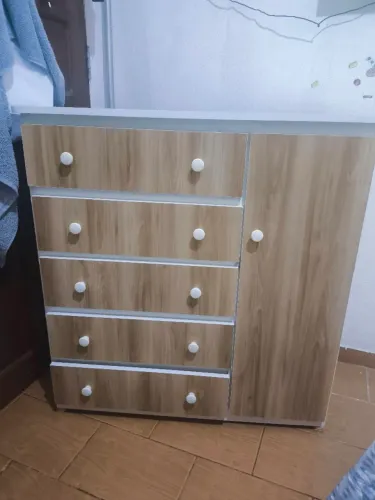 Cômoda com sapateiro