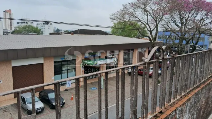 Locação imóvel comercial em excelente localização na Vila Santa Catarina . Andar comercial
