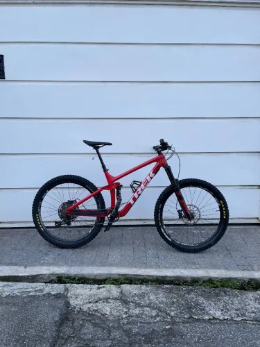 Bicicleta Trek 27.5 Remedy M/L Carbono Mtb Mountain Bike