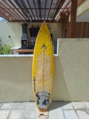 PRANCHA 5'10 RICARDO MARROQUIM