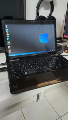 Notebook Toshiba - Parcelo no Cartão 10x50,96