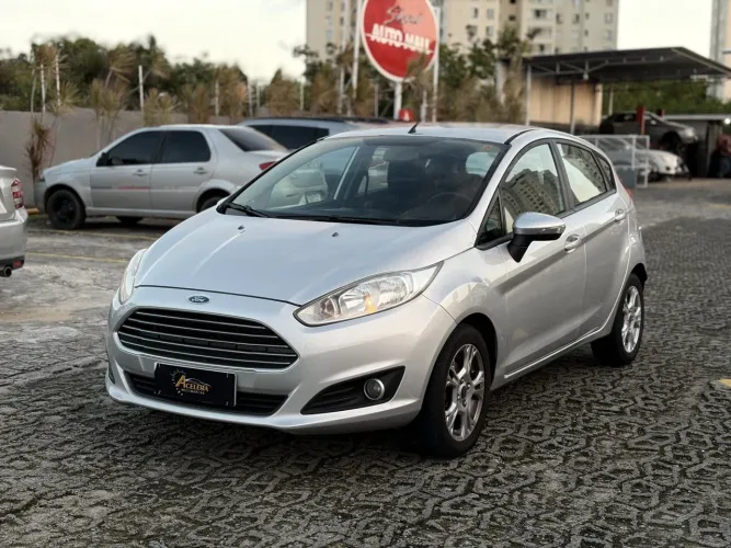 Ford Fiesta 1.5 16V Flex Mec. 5P 2014