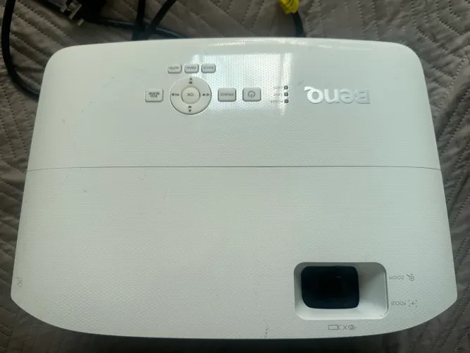 Vendo data show BENQ