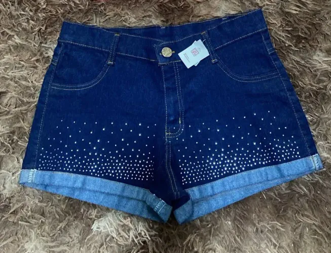 Short jeans