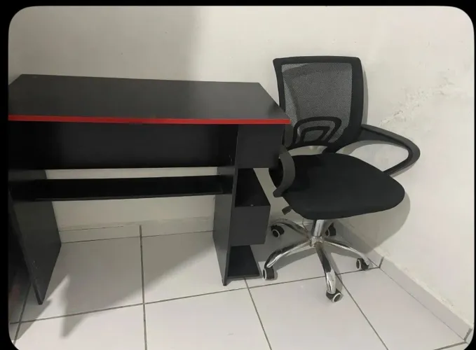 Kit Home Office Mesa Gamer + Cadeira Escritório - R$ 200 - Já Montado