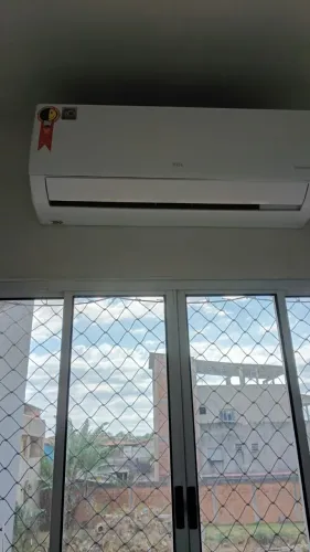 Ar-Condicionado TCL Split Inverter 12.000 BTUs - 220V