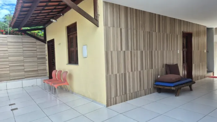 Alugo Casa no Parque Manibura, não aceito PET
