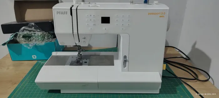Máquina de costura Pfaff passport 3.0