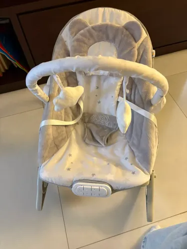 Cadeirinha de balanço para bebê