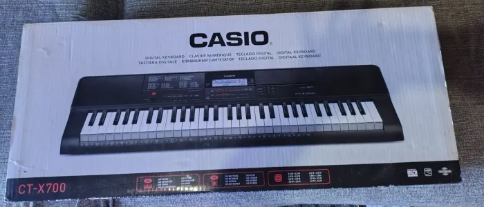 Teclado Casio CT-X700- COMPLETO , Estado de Novo!