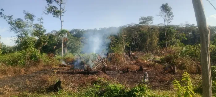 Oportunidade no Cucurunã: Terreno 20x30m - Aceito Veículo no Negócio