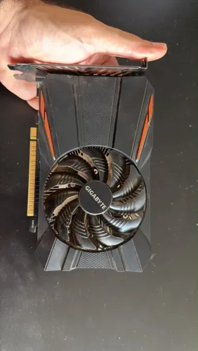 Placa vídeo GTX 1050 ti