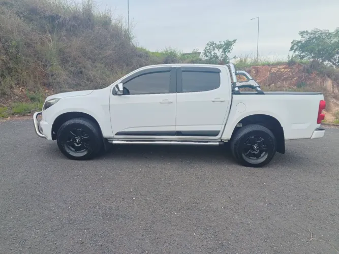 Chevrolet S10 Pick-up LT 2.4 F.power 4X2 CD 2013