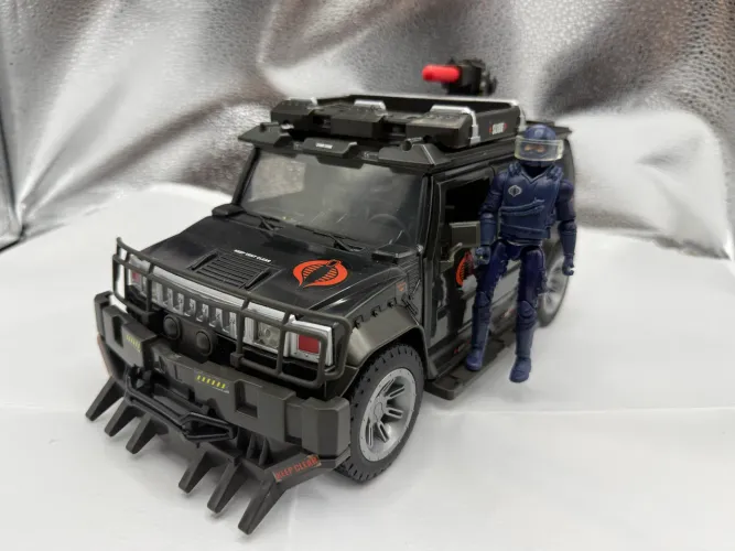 Gi Joe Steel Crusher Rise of Cobra com motorista Nitro Viper comandos em ação