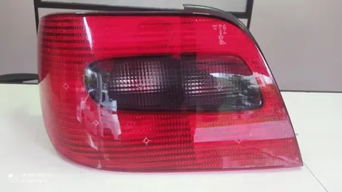 Lanterna Traseira Esquerda Citroen Xsara Hatch 1999 2000 Esquerdo Vermelho