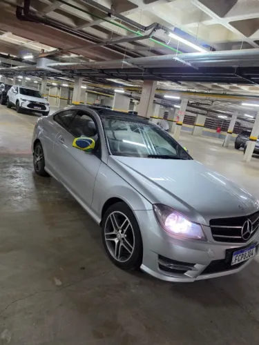 Mercedes-Benz C-180 CGI Coupe Sport 1.6 TB 16V Aut. 2015