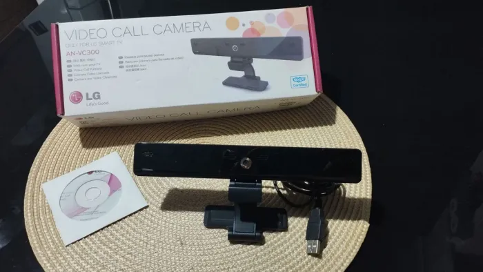 Webcam Câmera LG AN-VC300 PARA TVs Smartv R$:100 Reais 