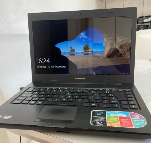 Notebook Positivo 