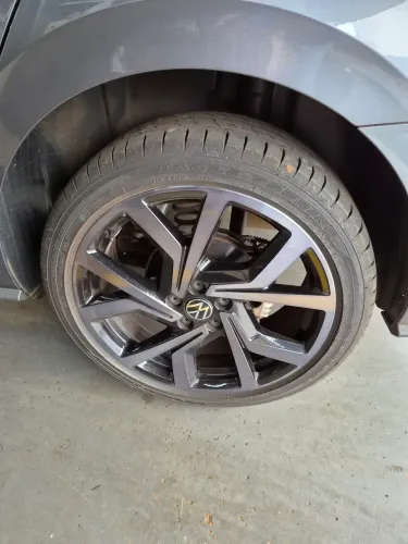 Vendo 4 Pneus Goodyear