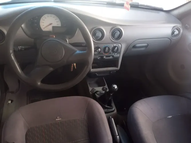 Chevrolet Celta 1.0/super/n.piq.1.0 MPFI VHC 8V 3P 2001