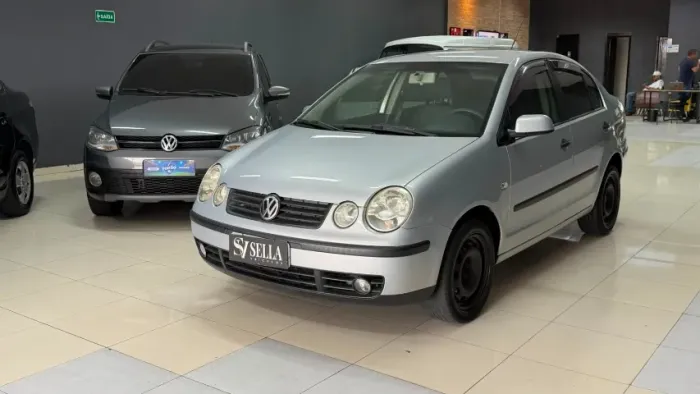 Volkswagen Polo Sedan 1.6 MI Total Flex 8V 4P 2006