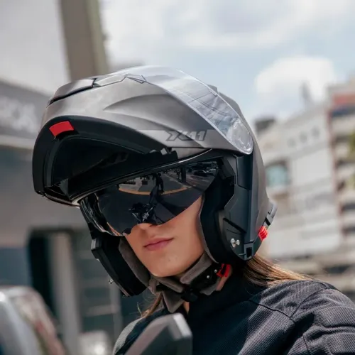 Capacete X11 Turner Solides Escamoteável C/ Óculos Preto