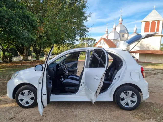 Nissan March S 1.6 16V Flex Fuel 5P 2014