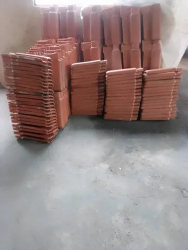 700 Telhas Romana em bom estado.