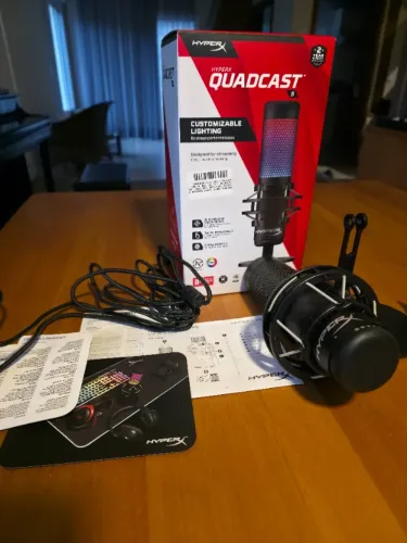 Microfone HyperX Quadcast S (Preto/RGB)