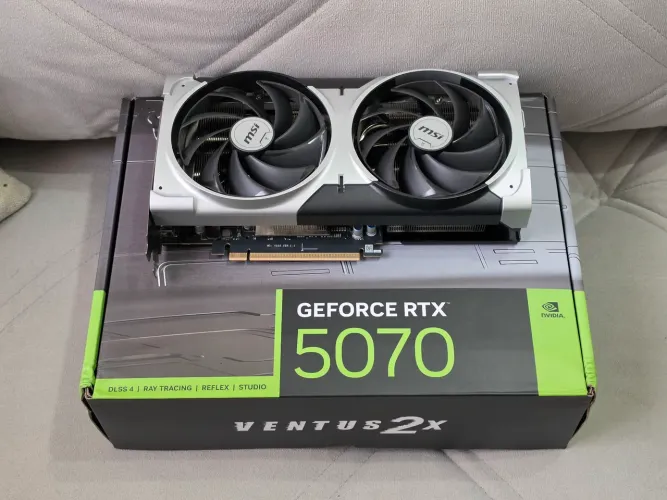 Placa de Vídeo Rtx 5070 Nvidia 12gb
