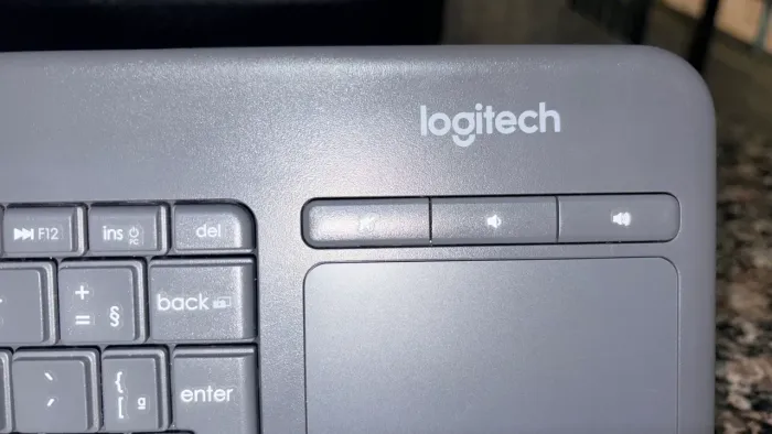Teclado logitech Bluetooth 